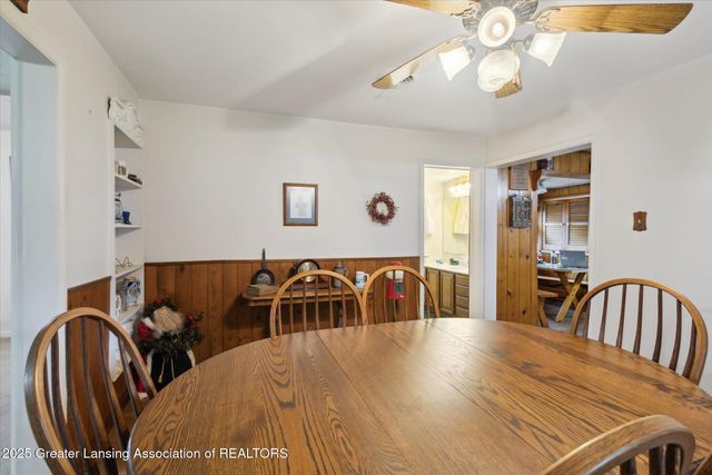 833 S Barnes Street, Mason, MI 48854