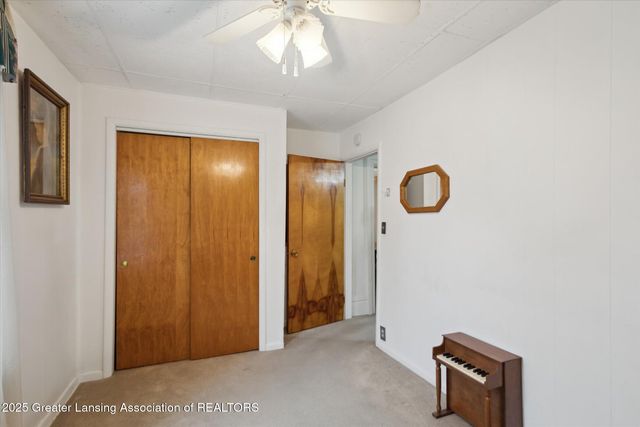 833 S Barnes Street, Mason, MI 48854