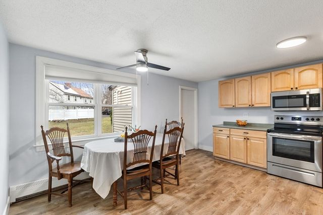 35 Wood Ave 35, North Andover, MA 01845