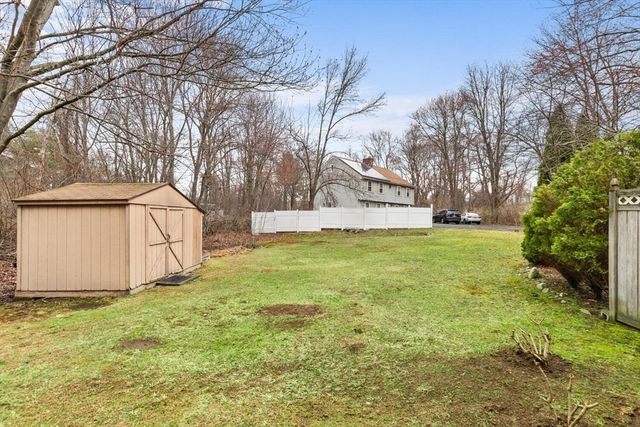 35 Wood Ave 35, North Andover, MA 01845
