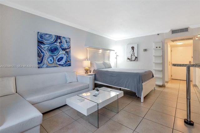 19201 Collins Avenue 1001, Sunny Isles Beach, FL 33160