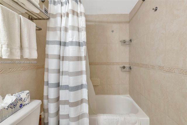 19201 Collins Avenue 1001, Sunny Isles Beach, FL 33160