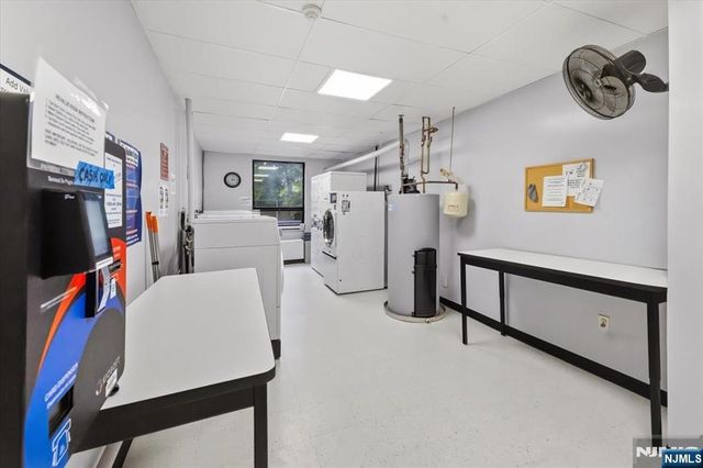 180 Lafayette Ave 4G, Passaic, NJ 07055