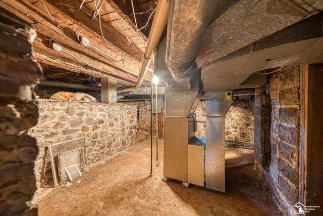 118 Litchfield Street, Clinton, MI 49236