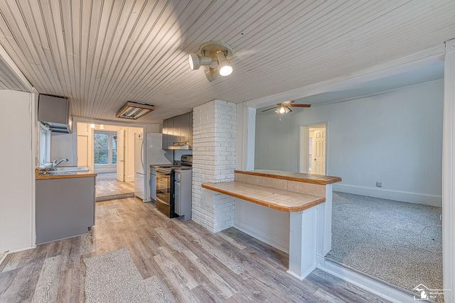 118 Litchfield Street, Clinton, MI 49236