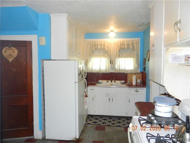 8335 N Main Street, Eden, NY 14057