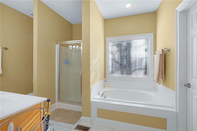 13 Golden Eagle Drive, Adairsville, GA 30103