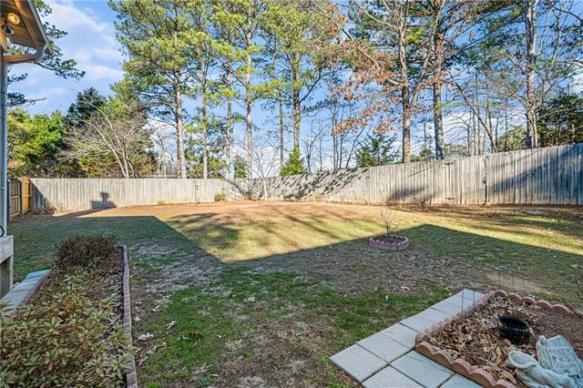 13 Golden Eagle Drive, Adairsville, GA 30103