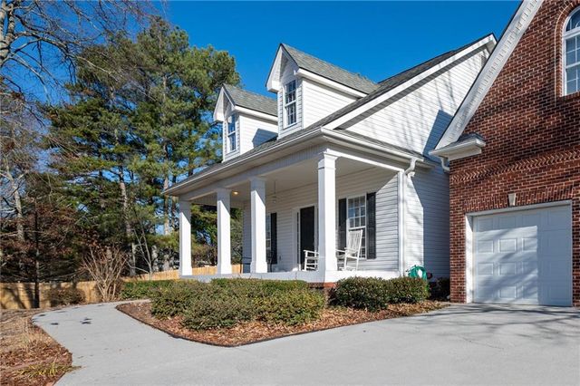 13 Golden Eagle Drive, Adairsville, GA 30103