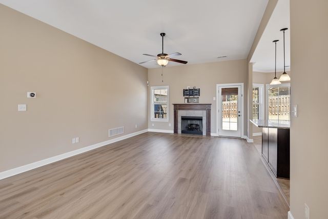 8754 STONY GLEN DR, Bartlett, TN 38133