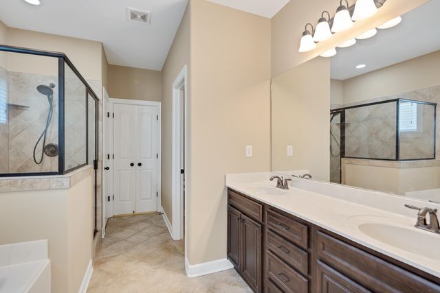 8754 STONY GLEN DR, Bartlett, TN 38133