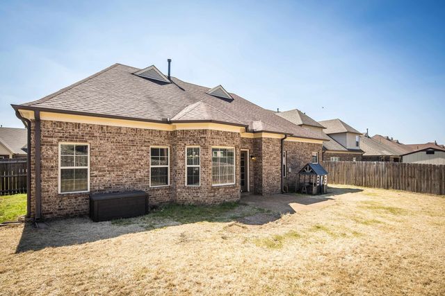 8754 STONY GLEN DR, Bartlett, TN 38133