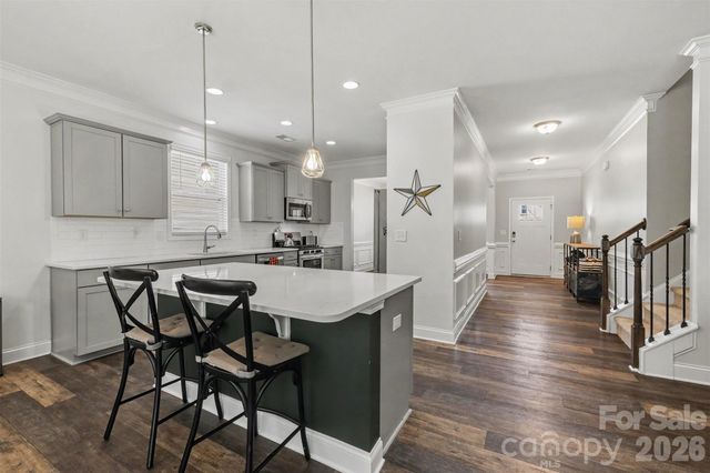 2010 Burton Point Court, Waxhaw, NC 28173