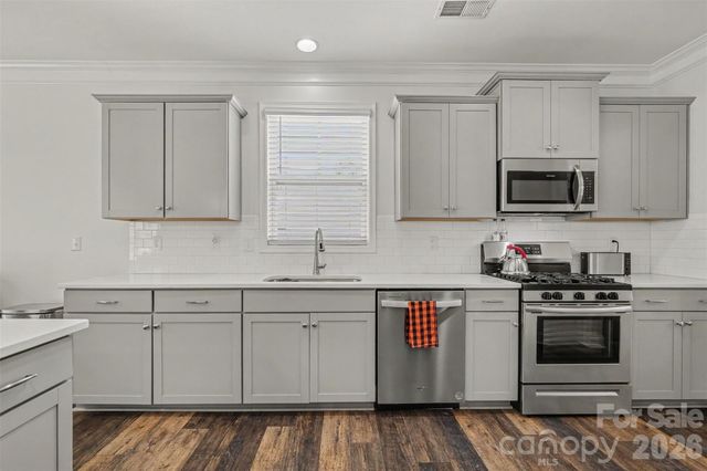 2010 Burton Point Court, Waxhaw, NC 28173