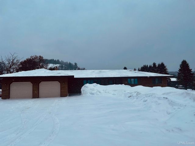 1002 E Gold Street, Bessemer, MI 49911