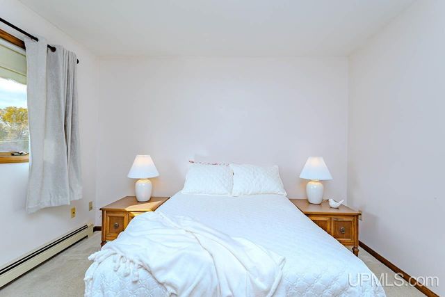 1002 E Gold Street, Bessemer, MI 49911