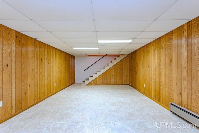 1002 E Gold Street, Bessemer, MI 49911