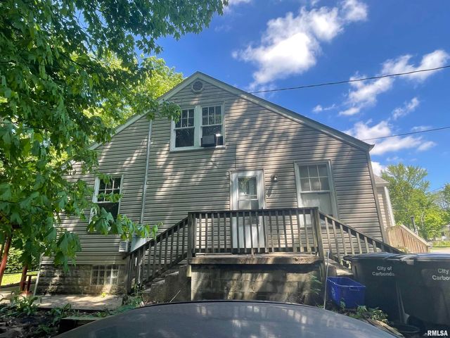 600 N OAKLAND Avenue, Carbondale, IL 62901