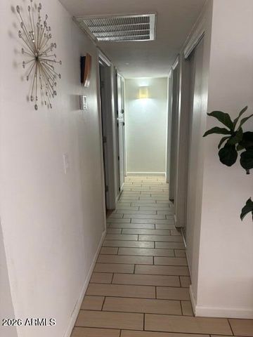 4718 W SHANGRI LA Road, Glendale, AZ 85304