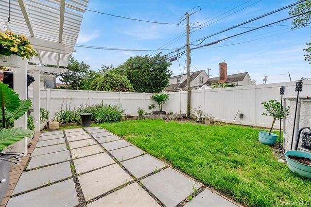 1497 Park Street, Atlantic Beach, NY 11509