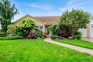 1497 Park Street, Atlantic Beach, NY 11509