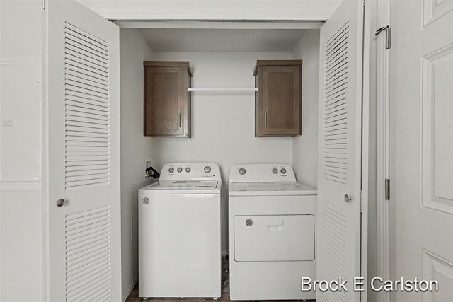 1283 E Ellis Road 10, Norton Shores, MI 49441