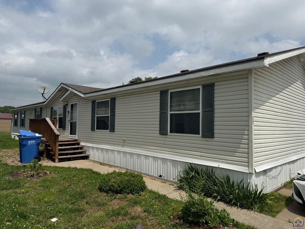 1735 NW Lyman Rd Lot 13, Topeka, KS 66608