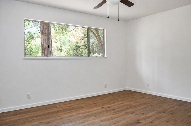 20131 Shake Ridge Rd, Volcano, CA 95689