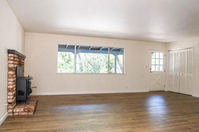20131 Shake Ridge Rd, Volcano, CA 95689