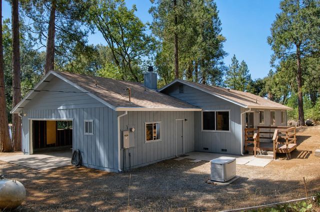 20131 Shake Ridge Rd, Volcano, CA 95689