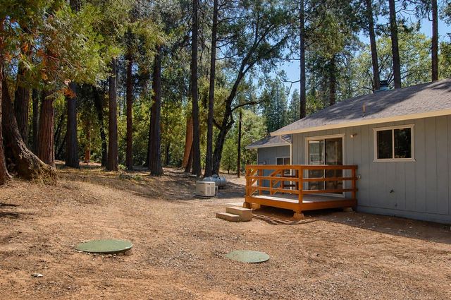 20131 Shake Ridge Rd, Volcano, CA 95689