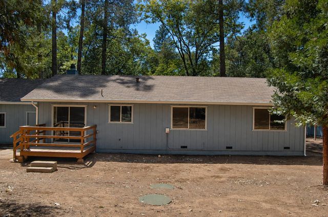 20131 Shake Ridge Rd, Volcano, CA 95689