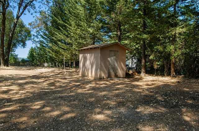 20131 Shake Ridge Rd, Volcano, CA 95689