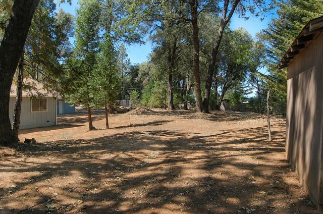 20131 Shake Ridge Rd, Volcano, CA 95689