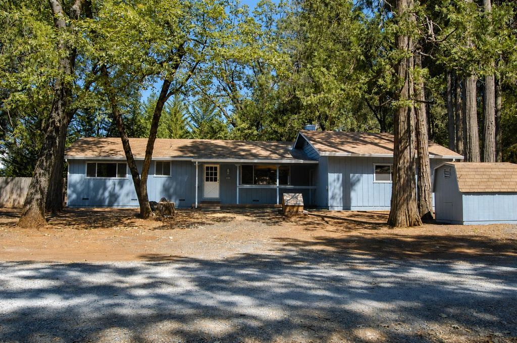 20131 Shake Ridge Rd, Volcano, CA 95689