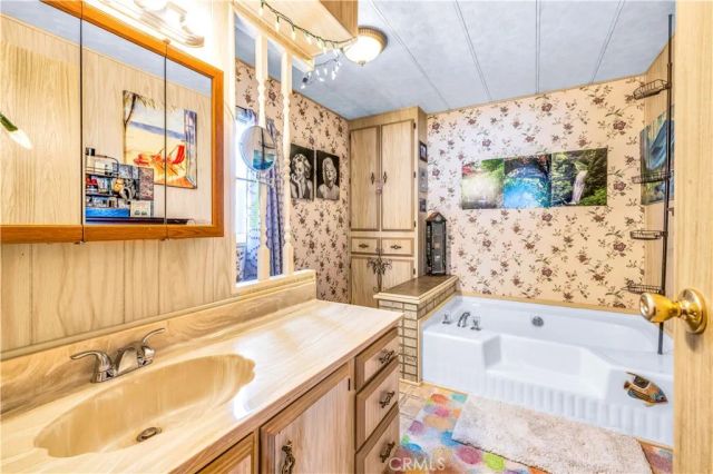 7501 Palm 151, Yucca Valley, CA 92284