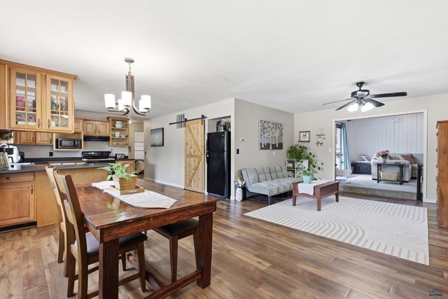 706 E IOWA, Rapid City, SD 57701