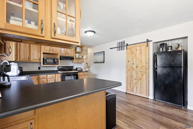 706 E IOWA, Rapid City, SD 57701