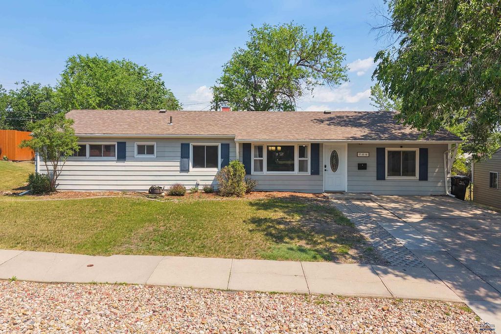 706 E IOWA, Rapid City, SD 57701