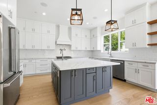 8308 Mcconnell Avenue, Los Angeles, CA 90045
