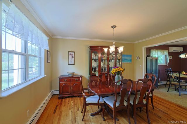 10 The Drive, Westtown, NY 10998