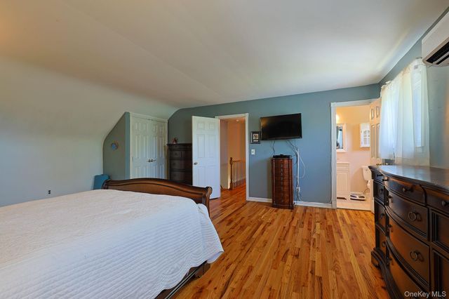 10 The Drive, Westtown, NY 10998