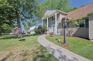 10 The Drive, Westtown, NY 10998