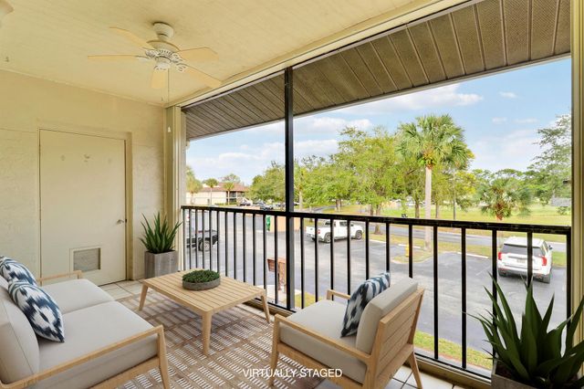 6392 Chasewood Drive F, Jupiter, FL 33458