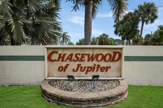6392 Chasewood Drive F, Jupiter, FL 33458