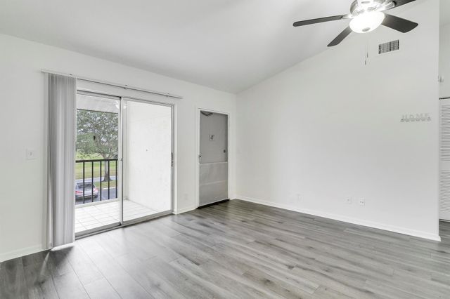 6392 Chasewood Drive F, Jupiter, FL 33458