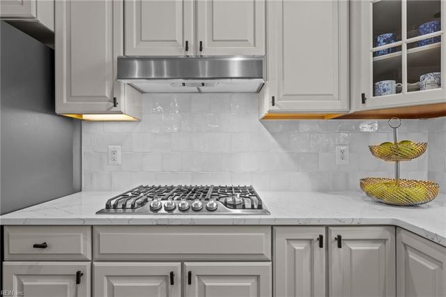 4015 Kings Oak LN, Williamsburg, VA 23188