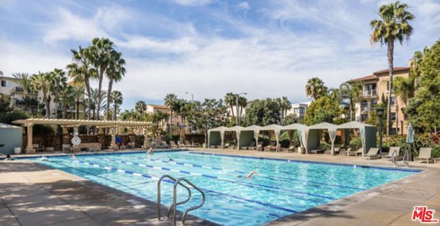 13200 Pacific 219, Los Angeles, CA 90094