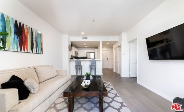 13200 Pacific 219, Los Angeles, CA 90094