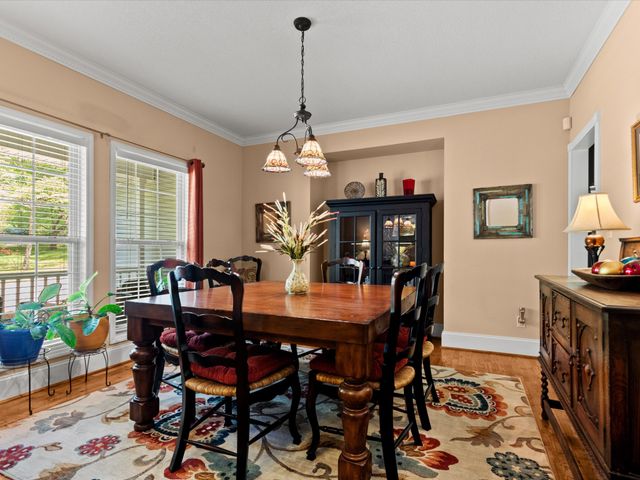 17515 Richter Rd, Rogersville, AL 35652